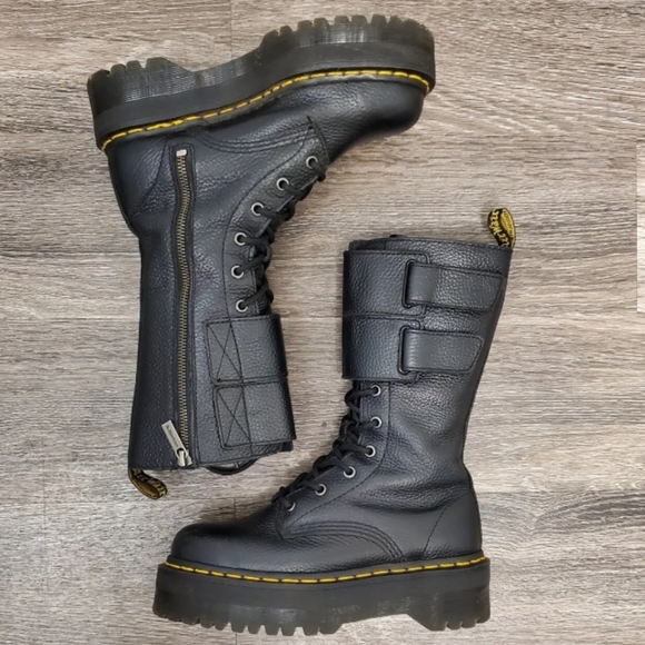 💥SOLD Dr Martens Jagger Quad Black Platform Boots Womens 6 EUC - Picture 7 of 13